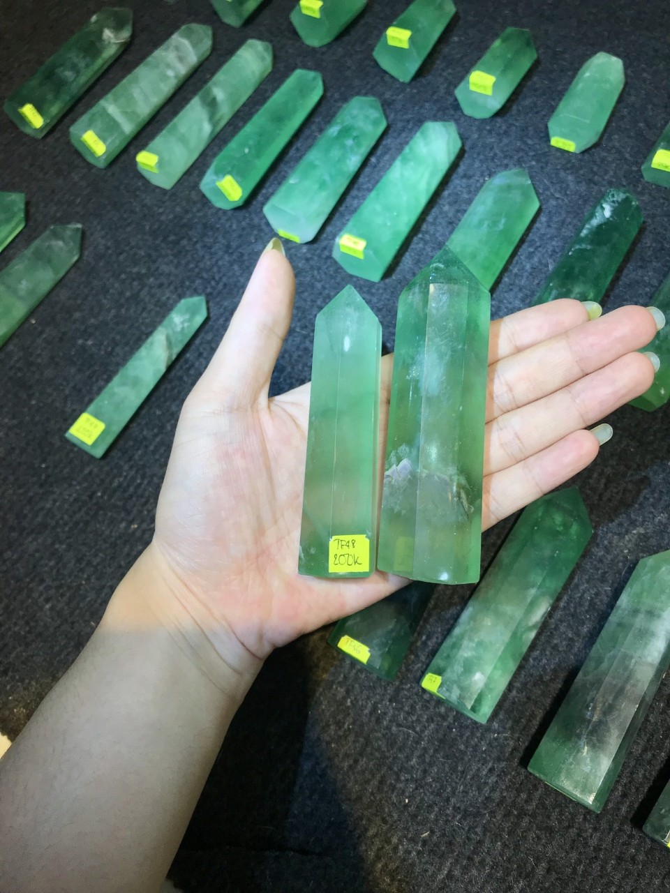 Trụ đá Flourite